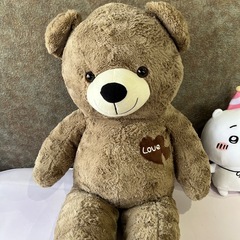 クマとちいかわのぬいぐるみ
の画像