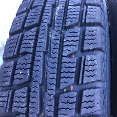 135/80R12 スタッドレス　古いですが溝有りの画像