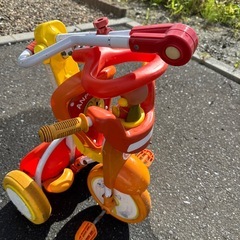 アンパンマン折り畳める三輪車の画像