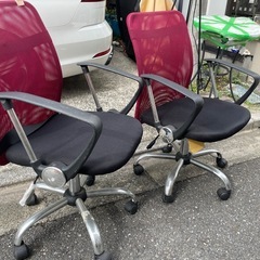 オフィス用椅子の画像