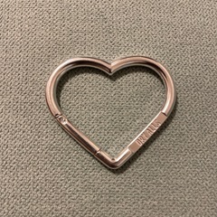 国内正規品本物 HUMAN MADE HEART CARABINERキーリング 送料無料の画像