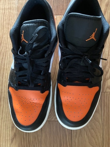 エアジョーダンLOW