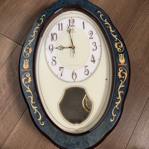 中古リズム時計