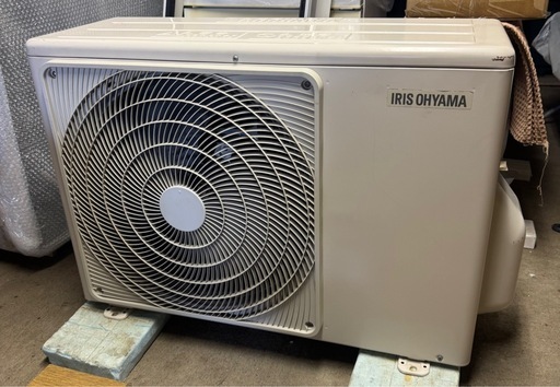 アイリスオーヤマ　IRA-2821BR　2021年　10畳　ルームエアコン取り付け