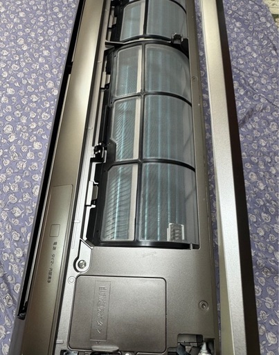 アイリスオーヤマ　IRA-2821BR　2021年　10畳　ルームエアコン取り付け