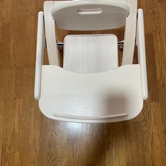 受け渡し予定者確定済み【美品】大和屋ベビーチェア　ホワイトの画像