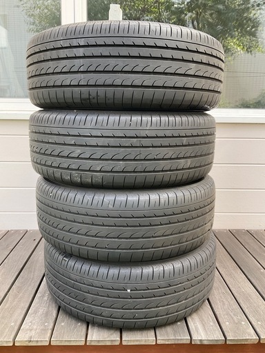 YOKOHAMA BluEarth RV-02 225/55R18