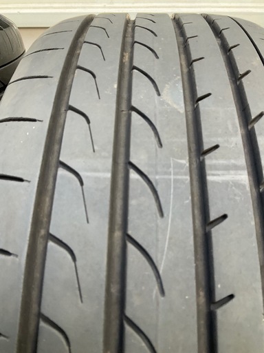 YOKOHAMA BluEarth RV-02 225/55R18