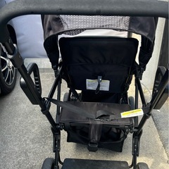 二人乗りベビーカーの画像