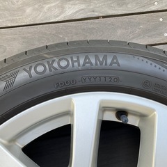 YOKOHAMA BluEarth RV-02 225/55R18の画像