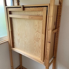 IKEA 家具　折り畳み式デスク　椅子付きの画像