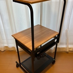 ［取引中］パソコンラック の画像