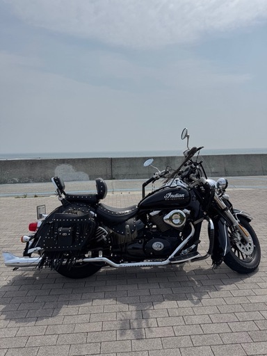 イントルーダークラシック400 車体