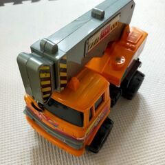 大きめクレーン車の画像