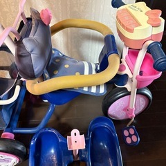 キティちゃん三輪車の画像