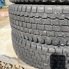195/80r15スタッドレスタイヤの画像