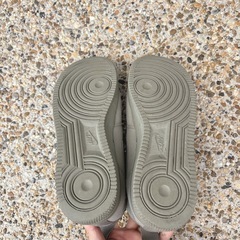 NIKE ナイキ エアフォース1  カーキ　26.5cmの画像