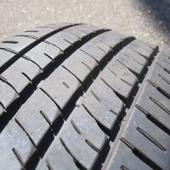 夏タイヤ 215/45R17 ダンロップ ENASAVE EC204の画像
