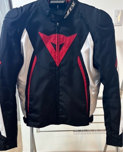 Dainese スポーツジャケット(46サイズ) 黒/白/赤