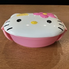 ランチボックス🍱ハローキティ🎀Sanrioサンリオお弁当箱容量上の段260ml下の段140ml美品✨2段式ピンク•白•黒•黄色の画像