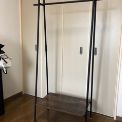 【ニトリ】A型ハンガーラック(スウィン ブラック)の画像
