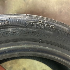 タイヤの画像