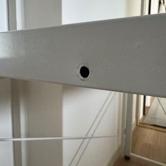 パソコンディスク　白い机　学習机の画像