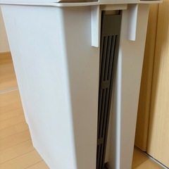 ゴミ箱の画像