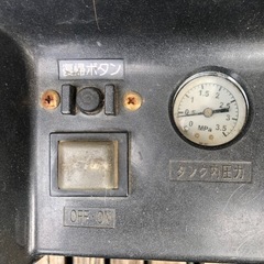 マキタ  エアコンプレッサー ジャンクの画像