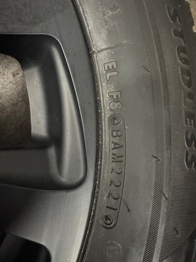 引っ越しのため至急　ブリヂストン　VRX2 残溝あり　195/65R16 21年製