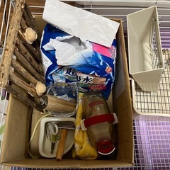 うさぎゲージ（お世話セットつき）の画像