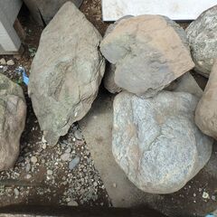 【東京都練馬区】形のいい庭石、無料で差し上げます10【無料】の画像