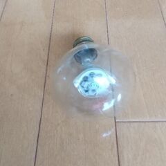 ヒヨコ電球（旭光電気工業＊国産）陶製ソケット＆コンセント付きの画像