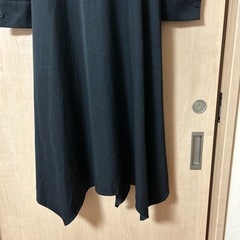 黒のロングワンピース♦️裾アシメの画像