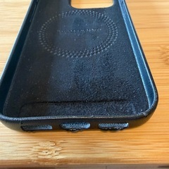MOFT iPhone 15Pro用MOVAS™レザーケース（ブラック）の画像