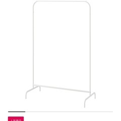 IKEA 机1台、ハンカーラック、無料の画像