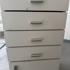 引取り9月26日まで①ネイルデスク椅子セットの画像