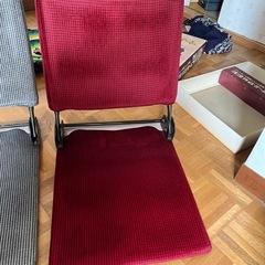 座椅子の画像