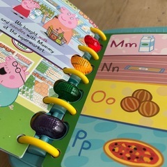 Peppa Pig Learn & Discover Book　ペッパピッグ　　の画像