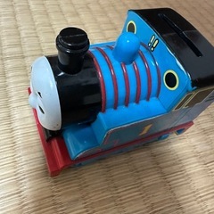 機関車トーマス　貯金箱の画像