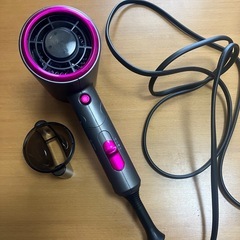 ドライヤーの画像