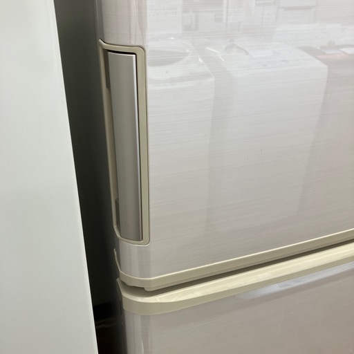 安心の6ヶ月保証付。【SHARP 2017年製　3ドア冷蔵庫　SJ-PW35C-C 350L 変色・ヤケ有り】取りに来れる方限定