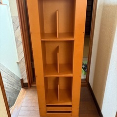 本棚(4面使用でき回ります) ★只今商談中です★の画像