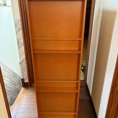 本棚(4面使用でき回ります) ★只今商談中です★の画像