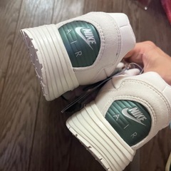NIKE エアマックス23.5の画像