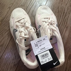 NIKE エアマックス23.5の画像