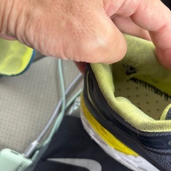 ランニングシューズの画像