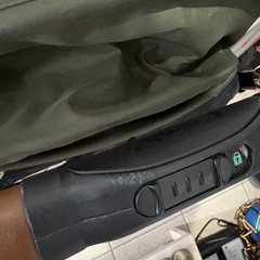 〈近隣配送OK〉Combi コンビ 荷物がたっぷり入るB型ベビーカーの画像