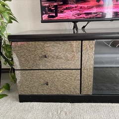 テレビ台の画像