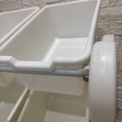 【美品】おもちゃ　収納棚の画像